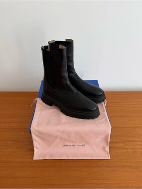 Stuart Weitzman black leather boots size 10.5